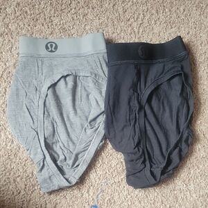 lululemon athletica Men's Black And Gray Briefs